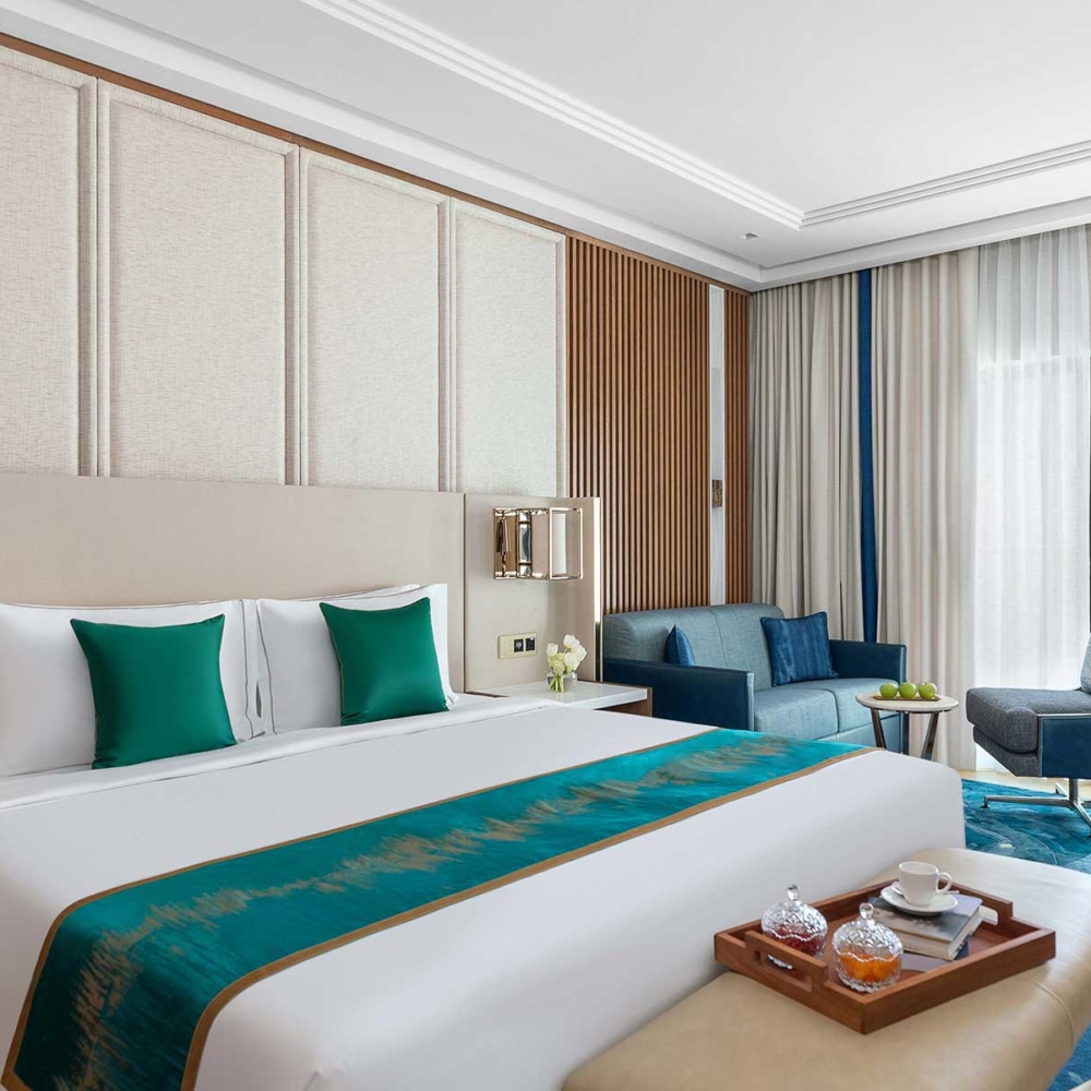 LuxuryResortViewRoomKingBed