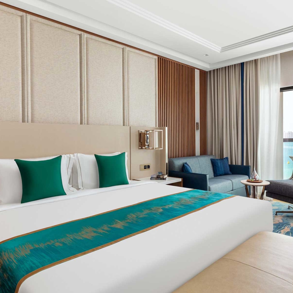 LuxurySeaViewRoomKingBed