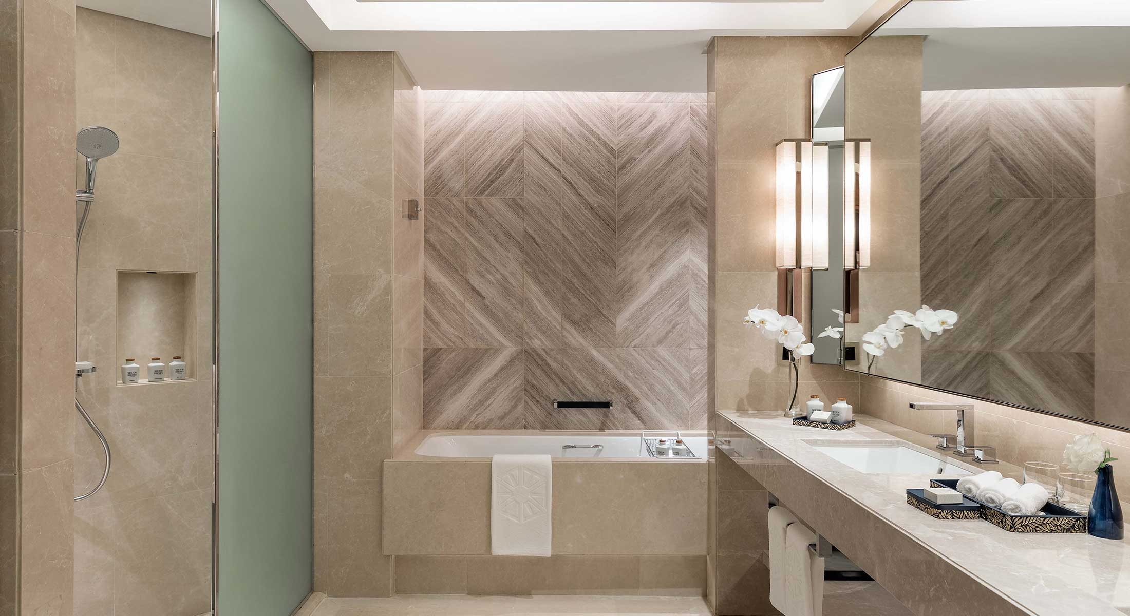 LuxuryFamilySeaViewRoom