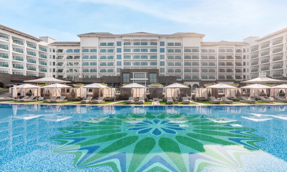 poolresortview