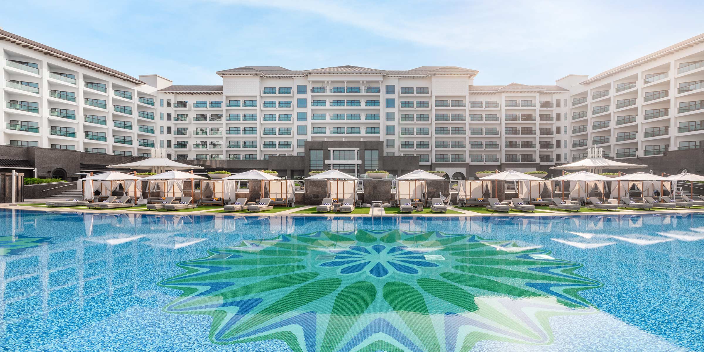 Taj Exotica Resort & Spa, The Palm, Dubai | Luxury Beach Resort at Palm Jumeirah