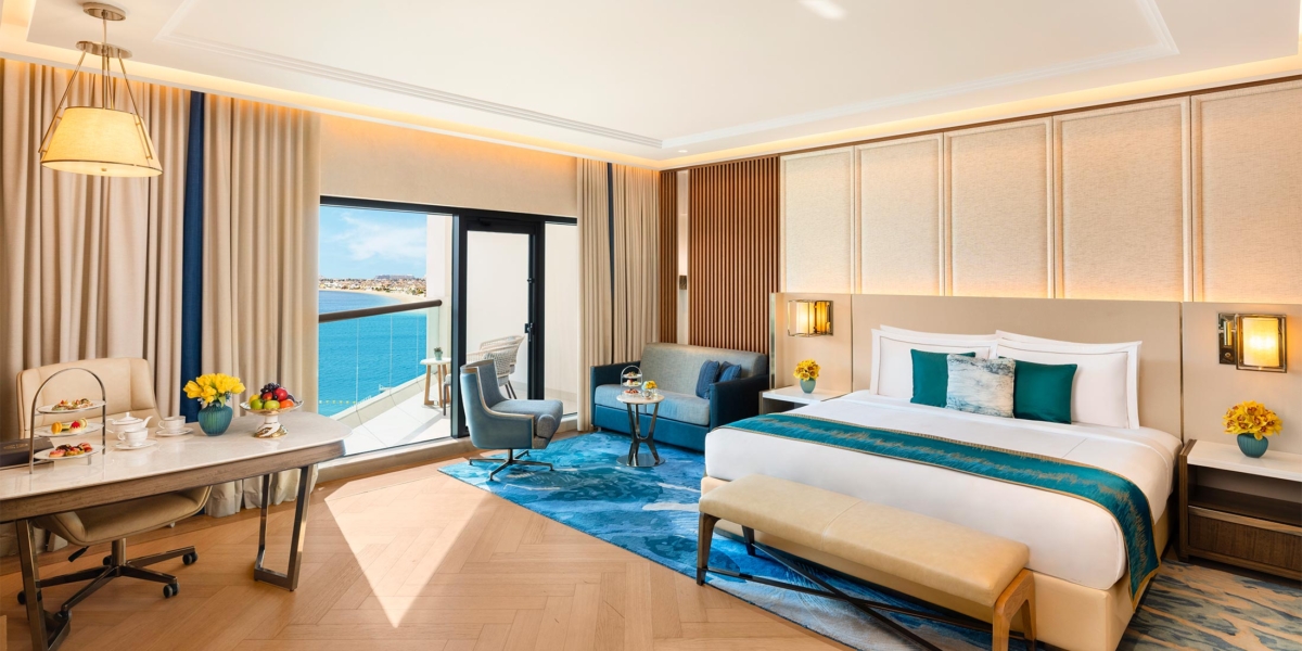 LuxuryFamilyPalmSeaViewRoomKingBed