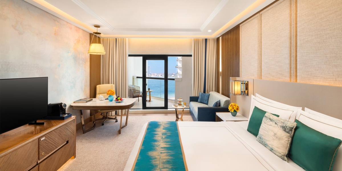 LuxuryRoomKingBed